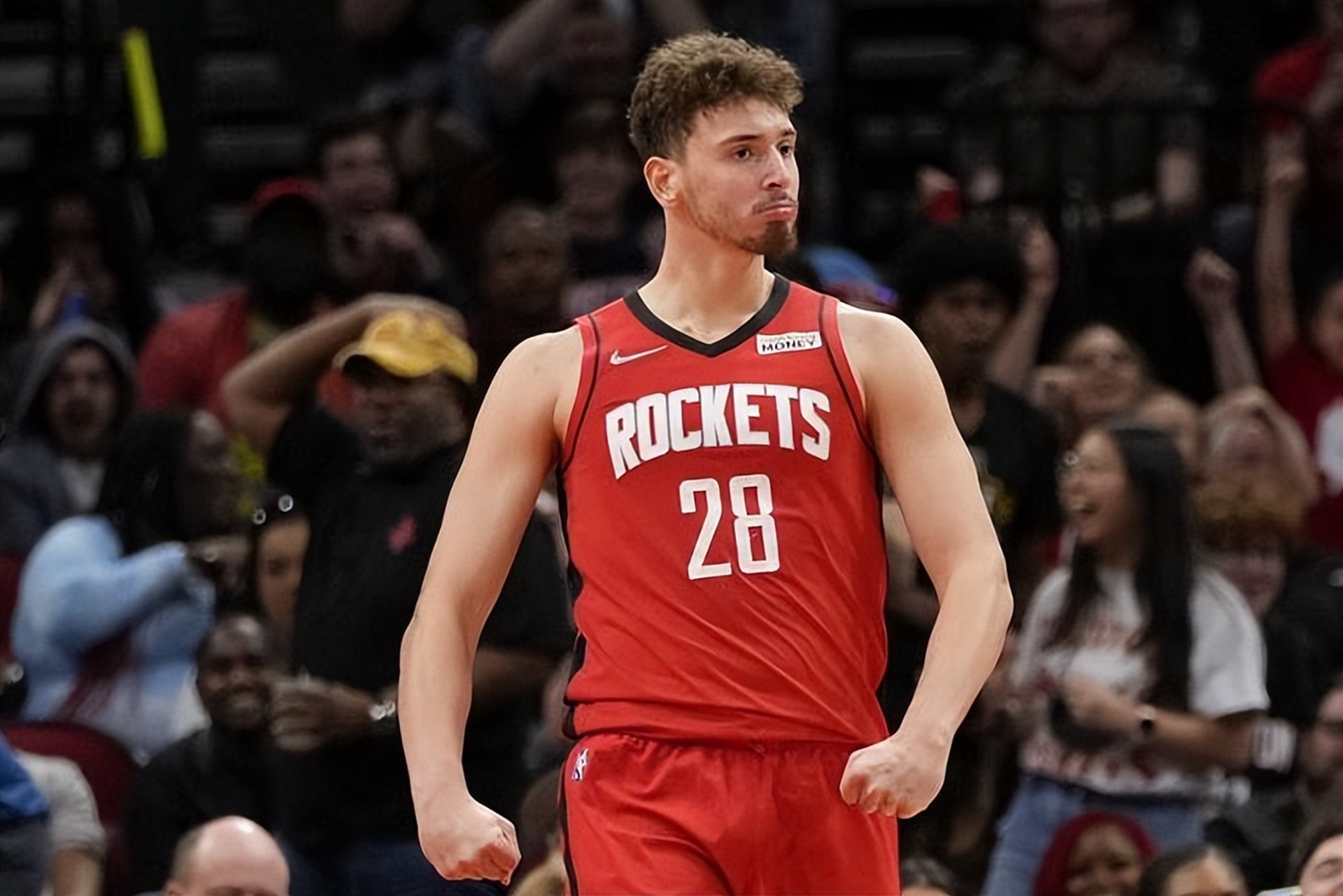 亚博-老鹰观众热烈欢呼！，Doinb迎来十二赛季出色发挥观众掌声雷动-亚博