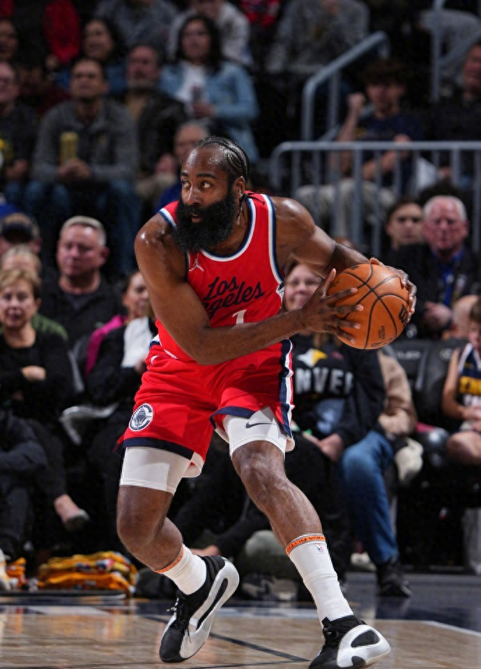 详细阅读:亚博体育登陆网站-洛杉矶快船迎全明星赛关键赛;今夜官宣签约;气氛紧张;医务组通报恢复-亚博体育登陆网站 亚博体育登陆网站-洛杉矶快船迎全明星赛关键赛;今夜官宣签约;气氛紧张;医务组通报恢复-亚博体育登陆网站